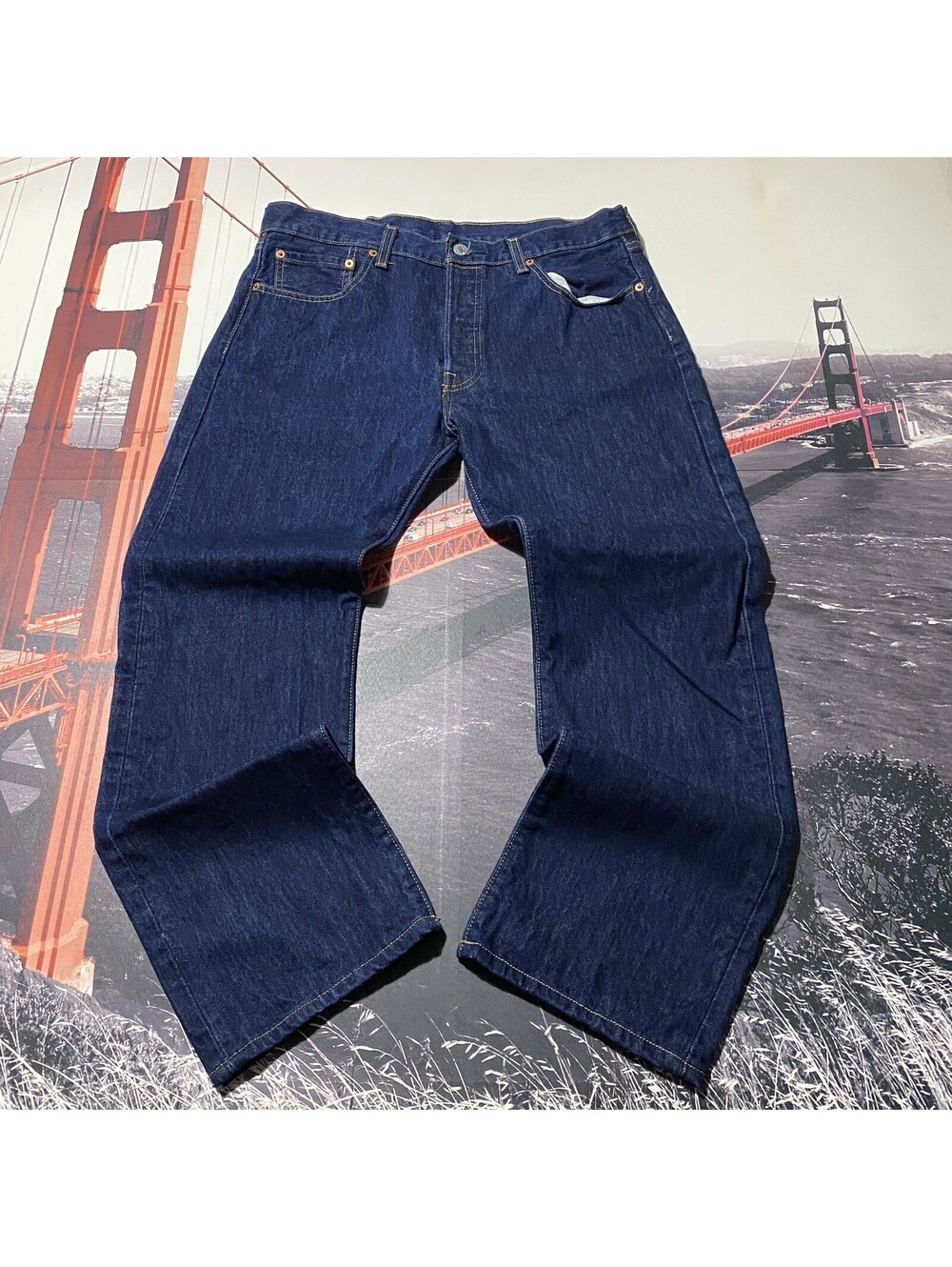Levis 501 Jeans Mens 34x32 Fits 34x29 Dark Wash Straight Leg Button Fly Denim